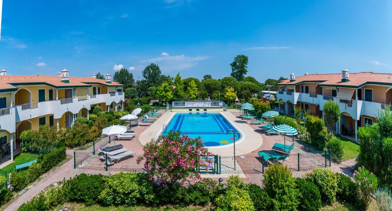 Residence Brenta Bibione Exterior photo